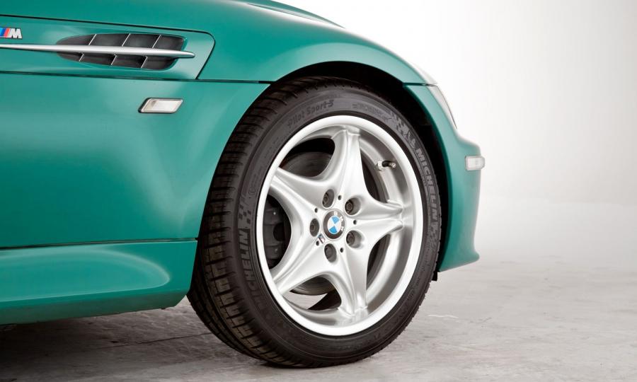 Колеса BMW Z3 M Roadster (E36/7) 1996 года  (фото 5 из 37)